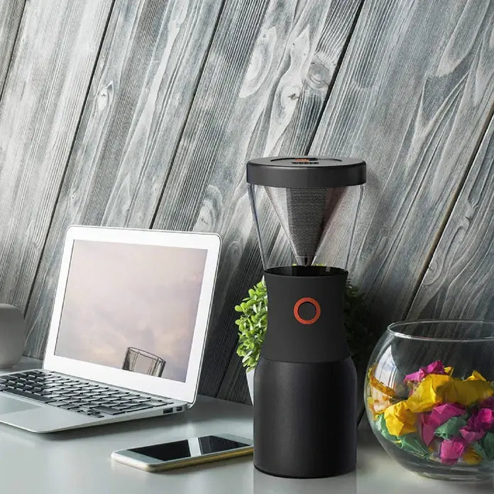 Portable Cold Brew Coffee Maker 34oz Asobu Black